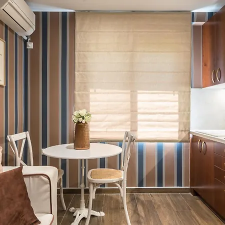 Neos Kosmos Comfort & Style, Near Metro *