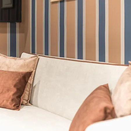 Neos Kosmos Comfort & Style, Near Metro Apartment Athens
