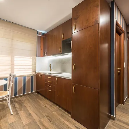 Neos Kosmos Comfort & Style, Near Metro Apartment Athens