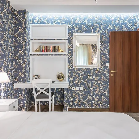 Neos Kosmos Comfort & Style, Near Metro Apartment *